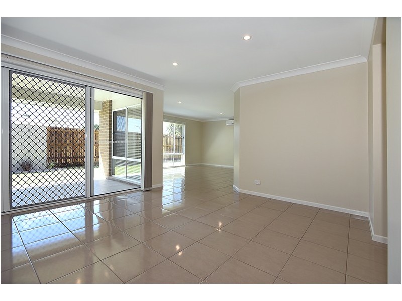 71 Entabeni Drive (Off Kearney Street), Kearneys Spring QLD 4350