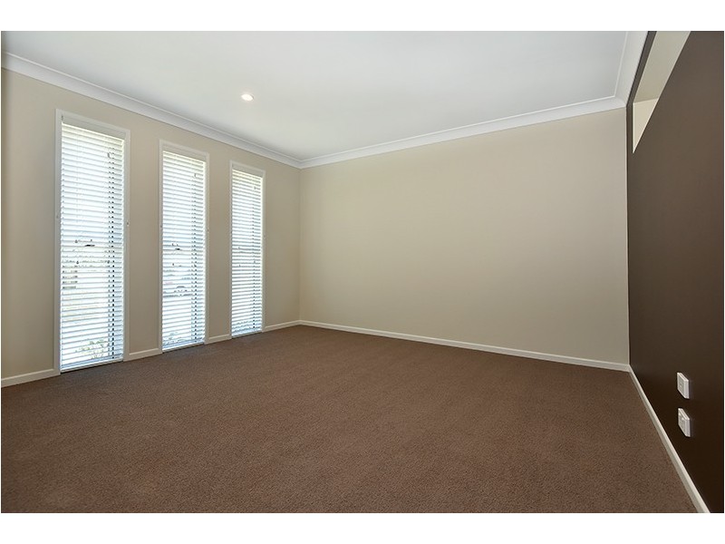 71 Entabeni Drive (Off Kearney Street), Kearneys Spring QLD 4350