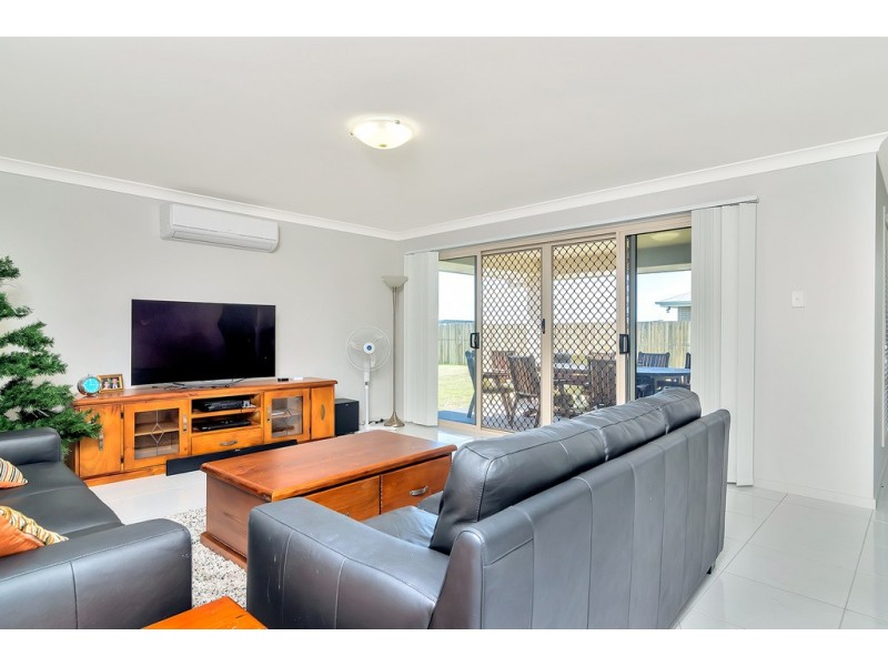 19 Kennard Street, Westbrook QLD 4350