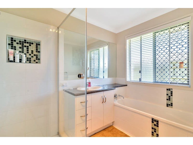 19 Kennard Street, Westbrook QLD 4350