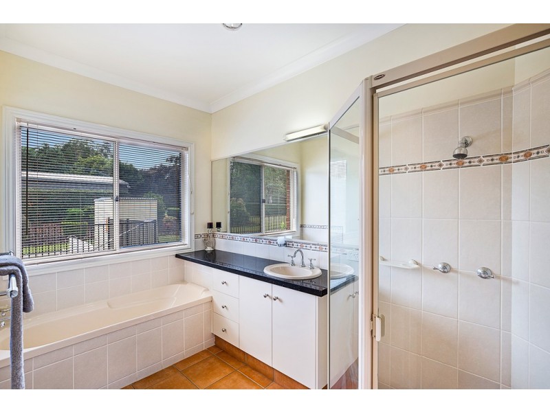 2 Brookton Avenue, Highfields QLD 4352