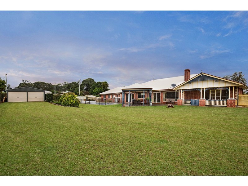 2 Brookton Avenue, Highfields QLD 4352