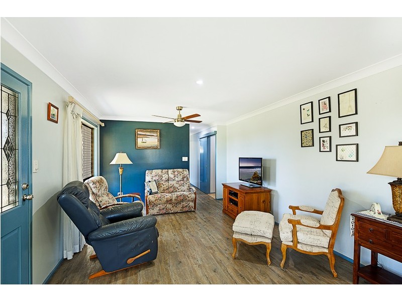 41 Peters Road, Meringandan West QLD 4352
