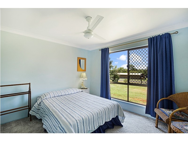 41 Peters Road, Meringandan West QLD 4352