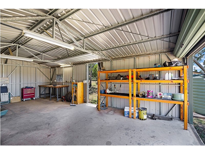 41 Peters Road, Meringandan West QLD 4352