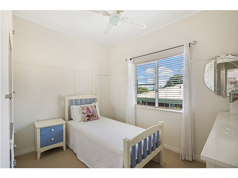53a Jellicoe Street, Mount Lofty QLD 4350