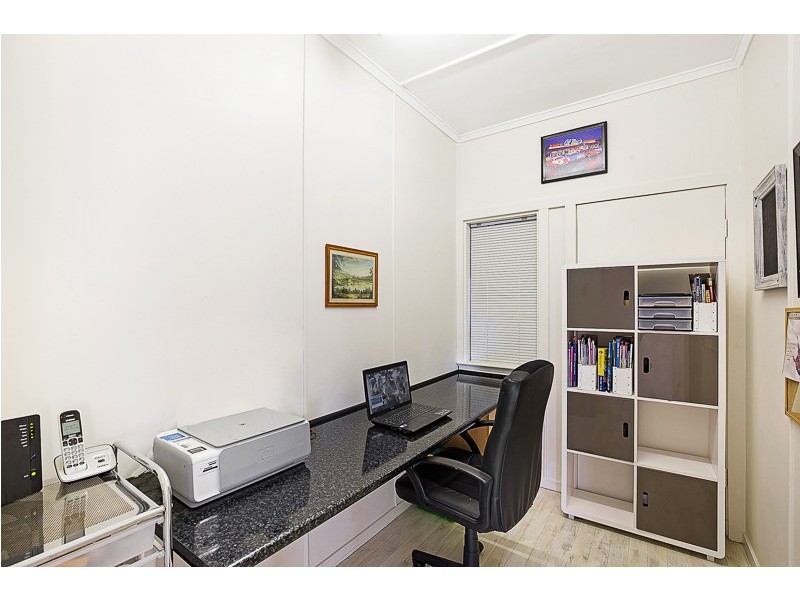 53a Jellicoe Street, Mount Lofty QLD 4350