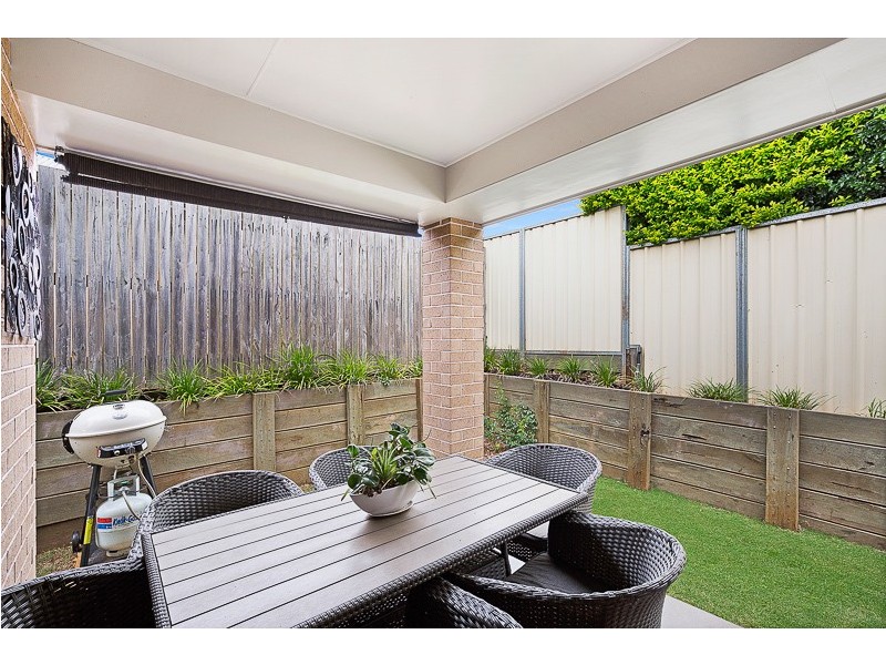 Unit 2/2 Chainey Court, Glenvale QLD 4350