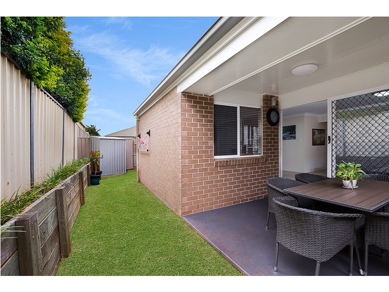Unit 2/2 Chainey Court, Glenvale QLD 4350