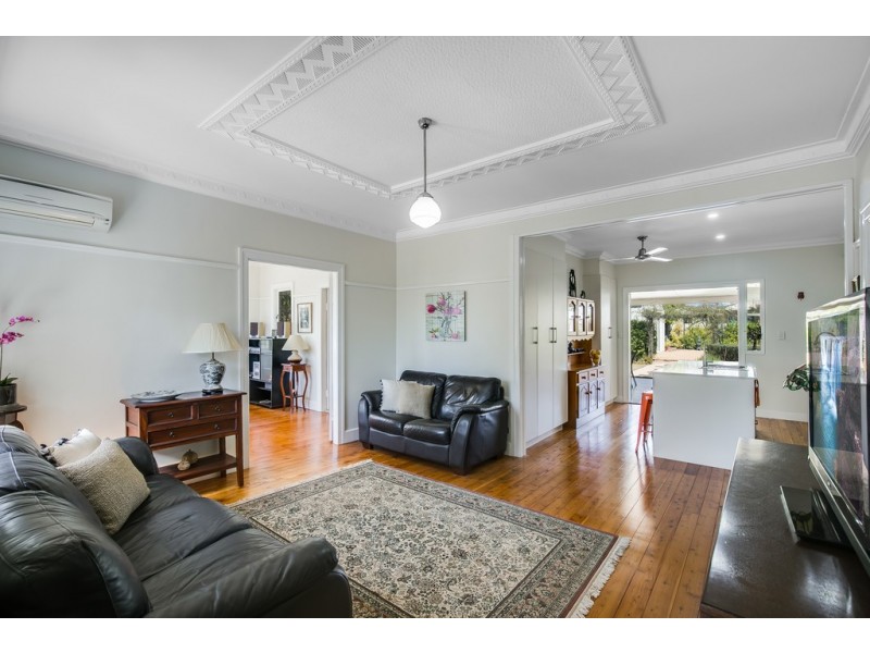 182 Russell Street, Newtown QLD 4350