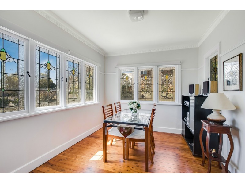 182 Russell Street, Newtown QLD 4350