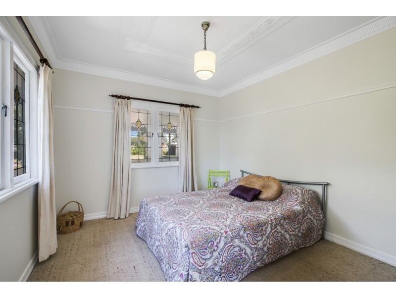 182 Russell Street, Newtown QLD 4350