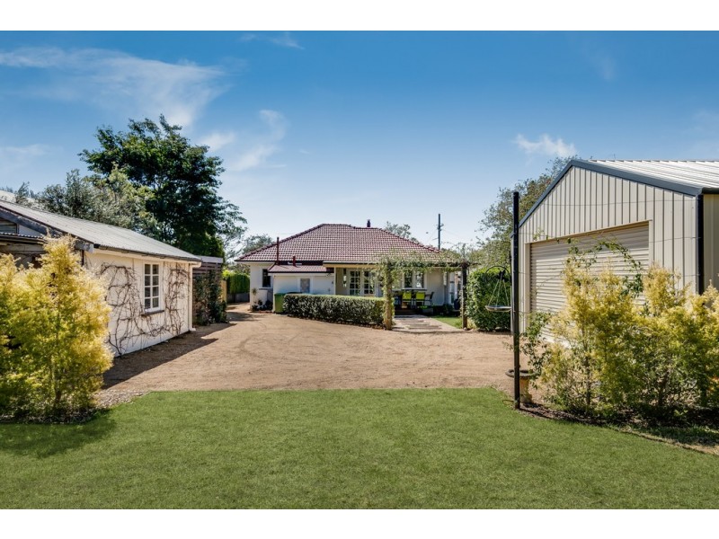 182 Russell Street, Newtown QLD 4350