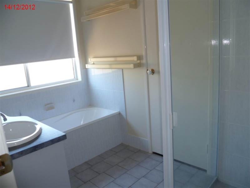 5 Strathconan Drive, Glenvale QLD 4350