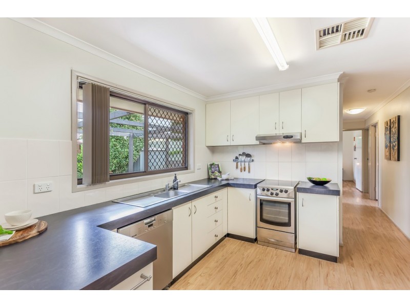 12 Dunemann Street, Kearneys Spring QLD 4350
