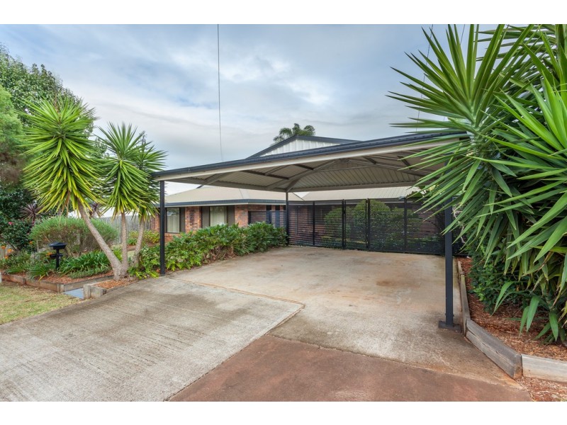 12 Dunemann Street, Kearneys Spring QLD 4350
