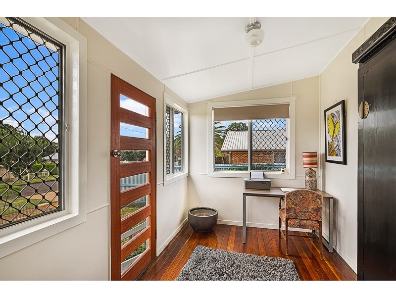 6 Eton Street, East Toowoomba QLD 4350