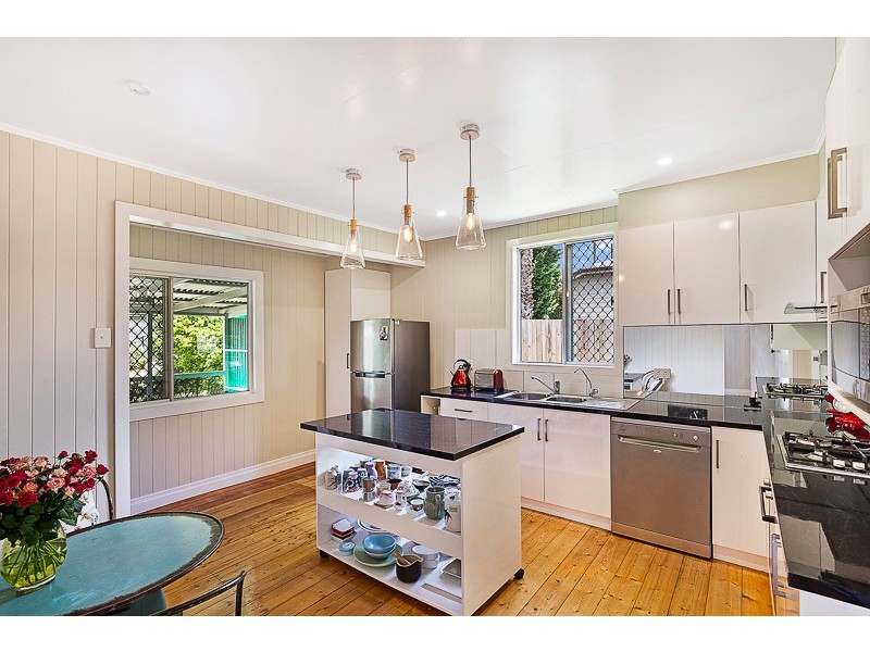 6 Eton Street, East Toowoomba QLD 4350