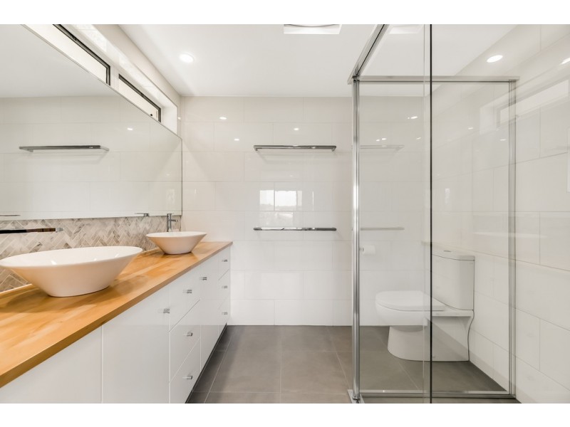 233 Stenner Street, Centenary Heights QLD 4350