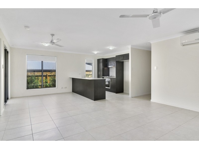 14B Cardamon Crescent, Glenvale QLD 4350
