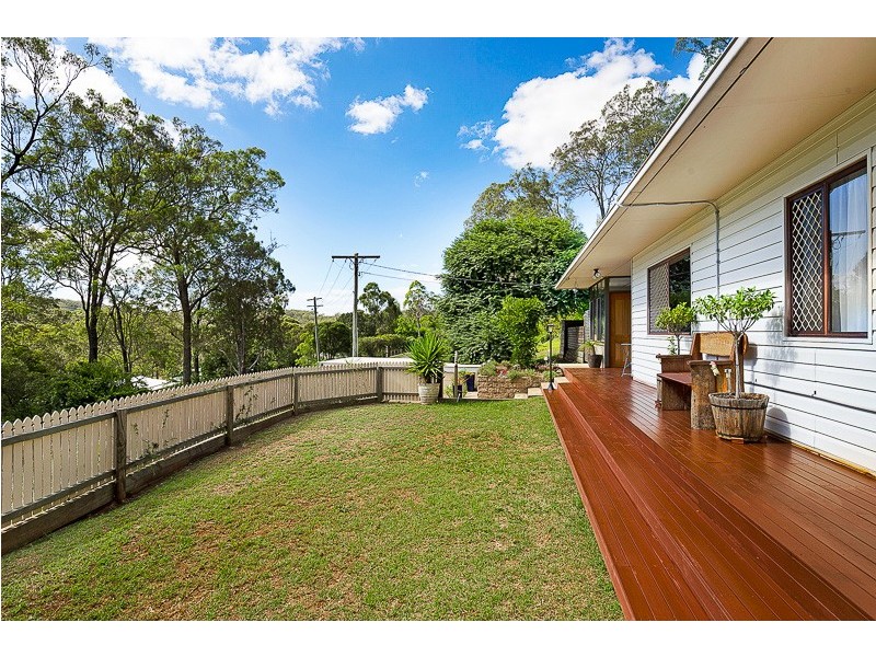 13 Crebra Crescent, Top Camp QLD 4350