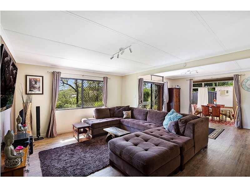 13 Crebra Crescent, Top Camp QLD 4350