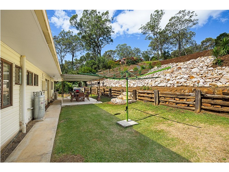 13 Crebra Crescent, Top Camp QLD 4350