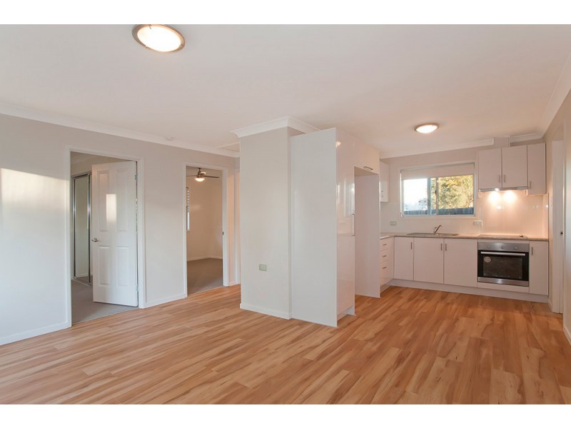 1/22 Whichello Street, Newtown QLD 4350