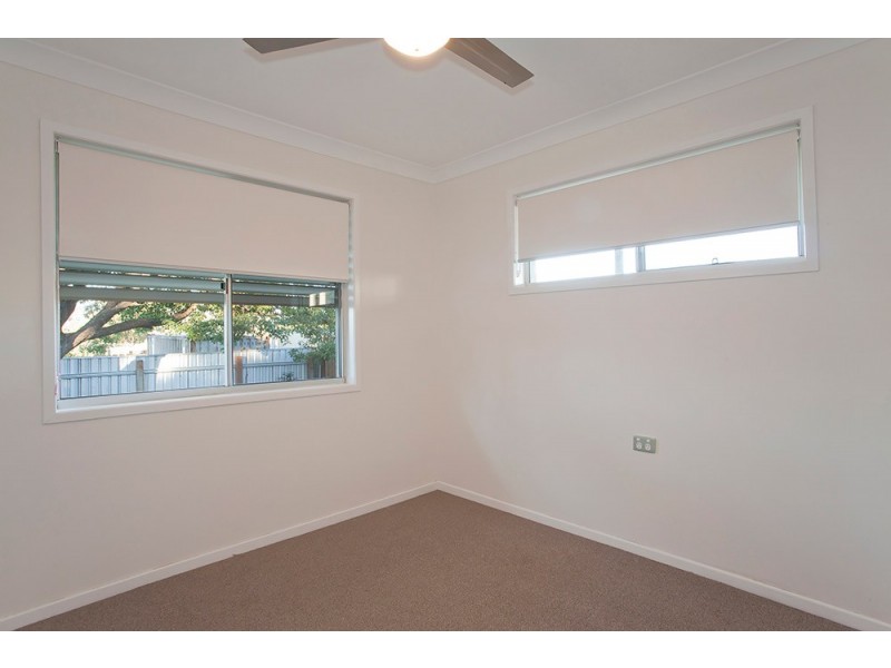 1/22 Whichello Street, Newtown QLD 4350
