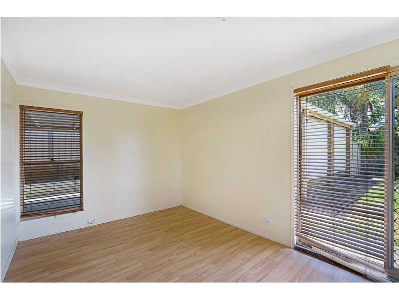 1 Baron Court, Wilsonton QLD 4350