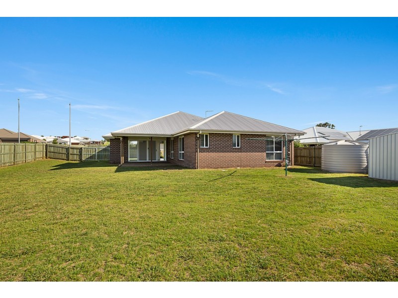 38 Bennett Street, Kleinton QLD 4352
