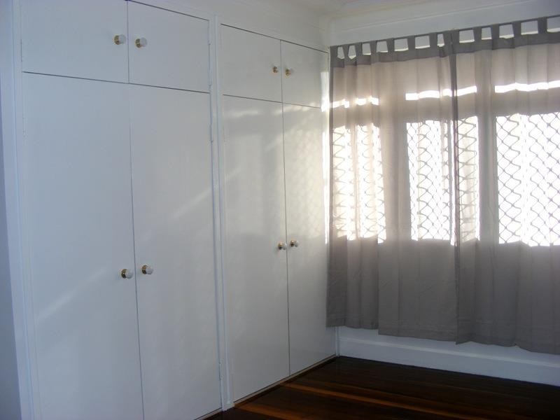 33 Priest Street, Rockville QLD 4350