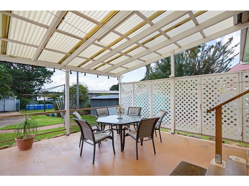 315 Bridge Street, Newtown QLD 4350