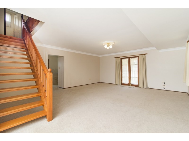 2/4 Creek Street, East Toowoomba QLD 4350