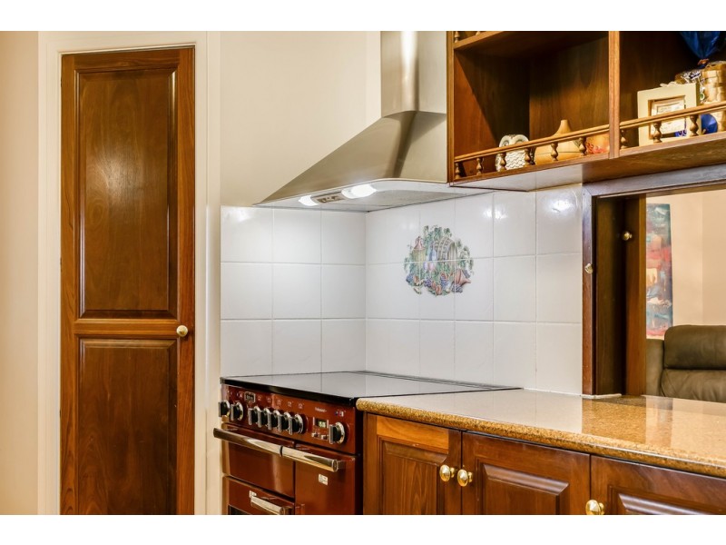 14 Duncan Street, Wilsonton Heights QLD 4350