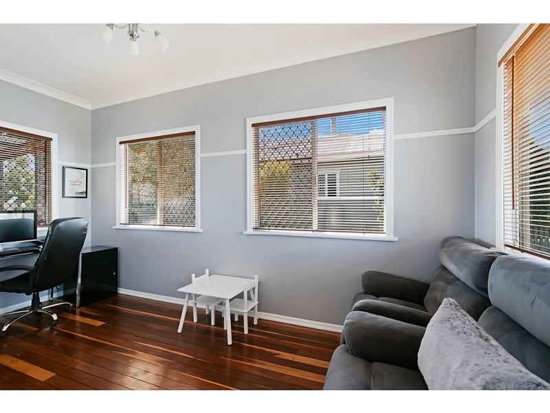 67 Llewellyn Street, Centenary Heights QLD 4350