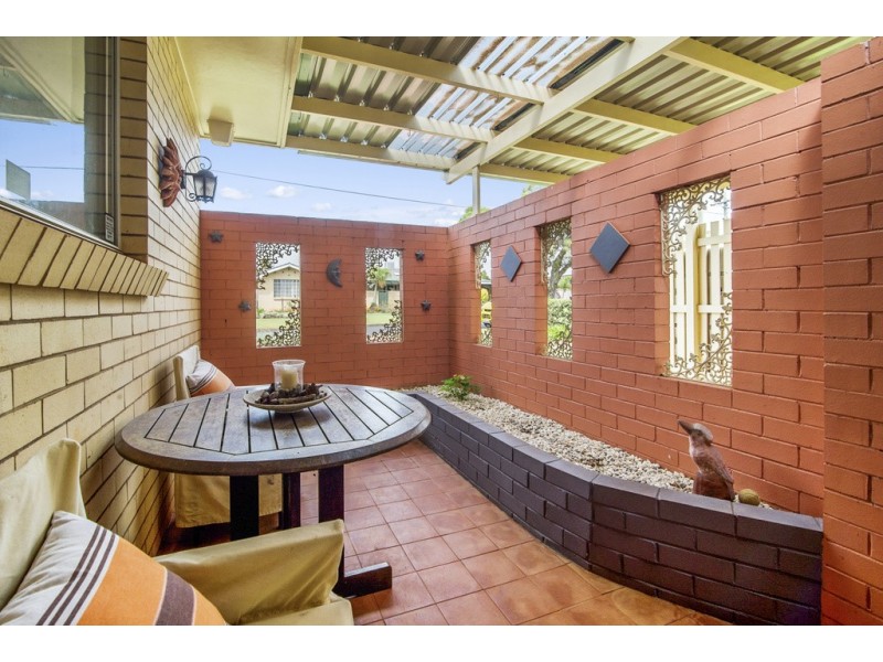 15 Beh Street, Harristown QLD 4350