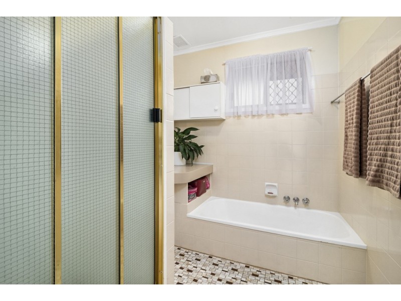 15 Beh Street, Harristown QLD 4350