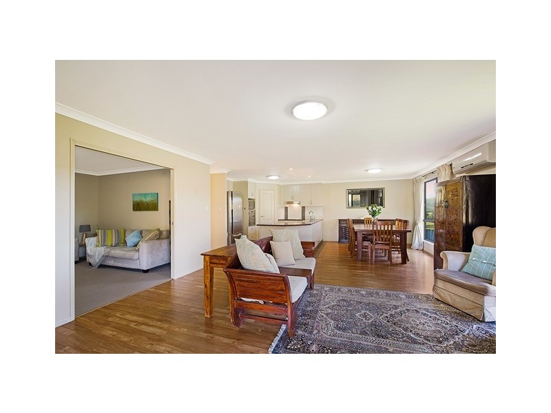 18 Beauly Drive, Top Camp QLD 4350