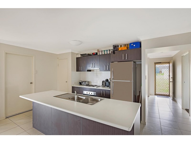 5 Devoran Street, Kleinton QLD 4352