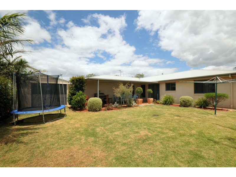 7 Banksdale Drive, Middle Ridge QLD 4350