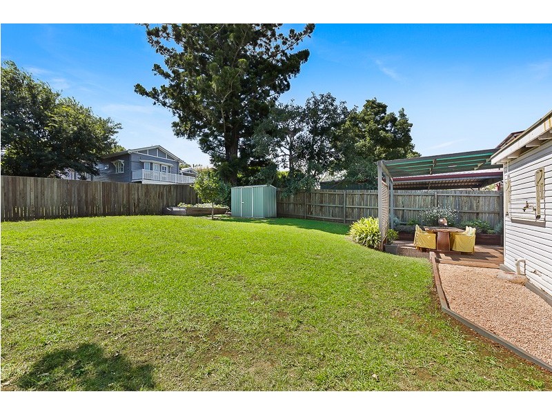 49 Alford Street, Mount Lofty QLD 4350