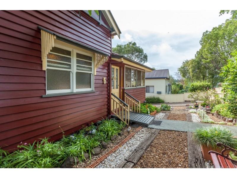 5 Cumming Street, North Toowoomba QLD 4350