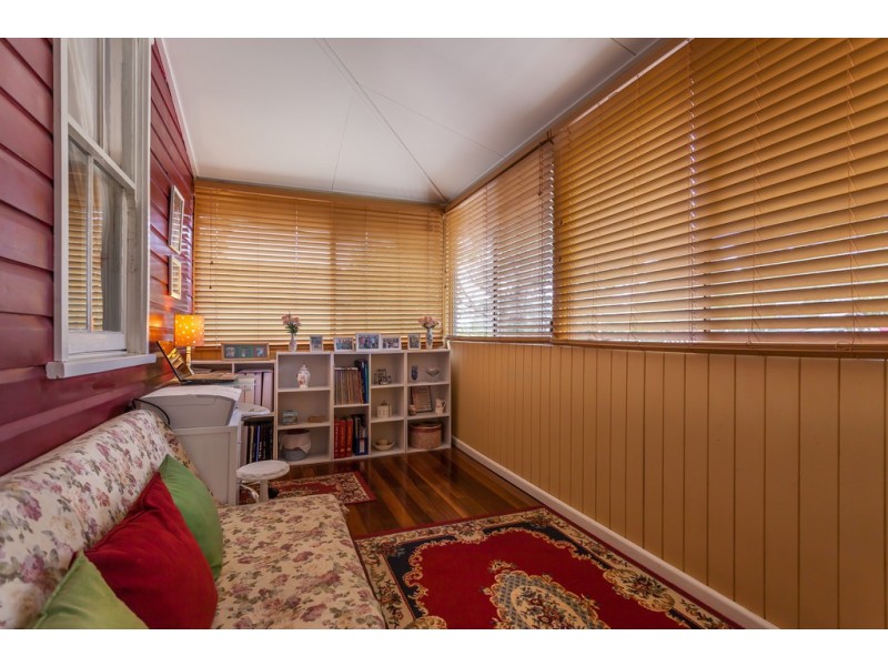 5 Cumming Street, North Toowoomba QLD 4350