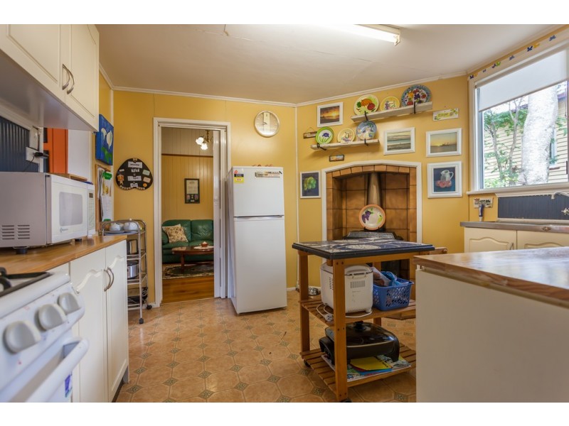 5 Cumming Street, North Toowoomba QLD 4350