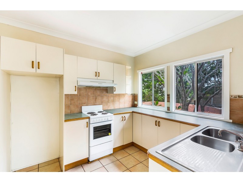 135 Mackenzie Street, East Toowoomba QLD 4350
