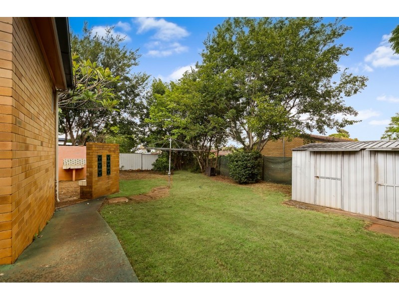 135 Mackenzie Street, East Toowoomba QLD 4350