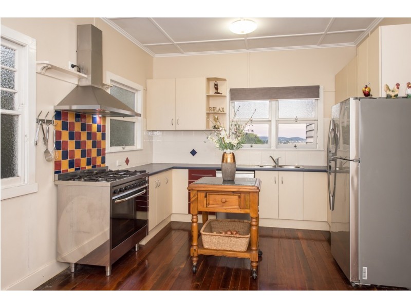 66 Glenvale Road, Harristown QLD 4350