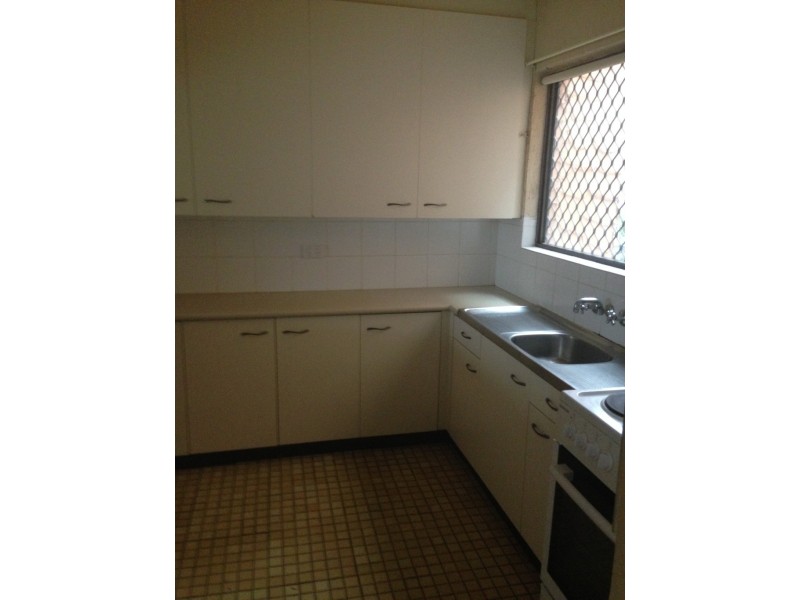 4/203 Campbell Street, Newtown QLD 4350