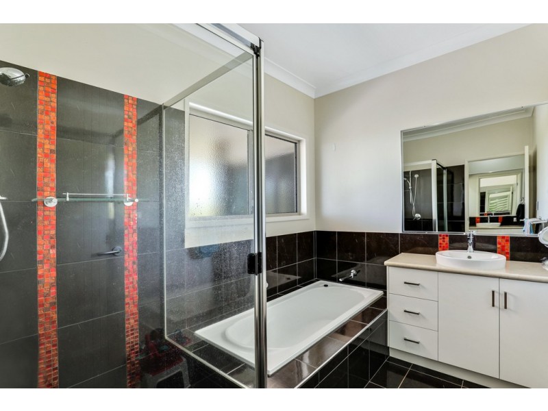 64 Scenic Drive, Silver Ridge QLD 4352